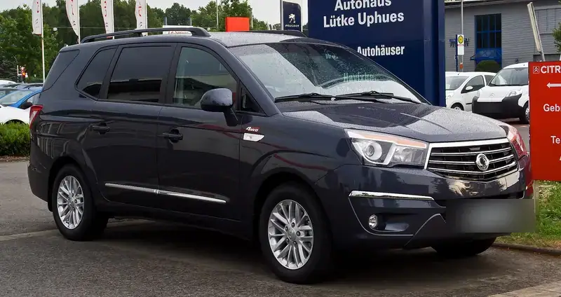 SsangYong Rodius A200 (2013-2019)