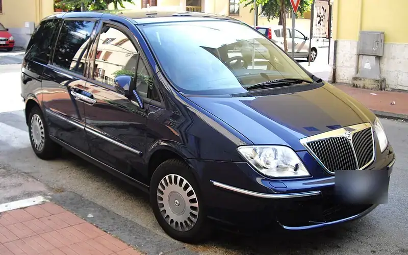 Lancia Phedra 179 (2002-2008)