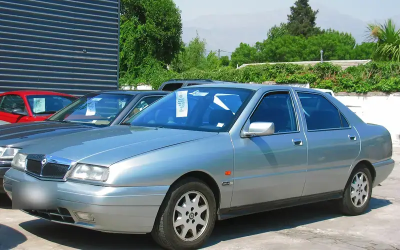 Lancia Kappa 838 (1994-1998)