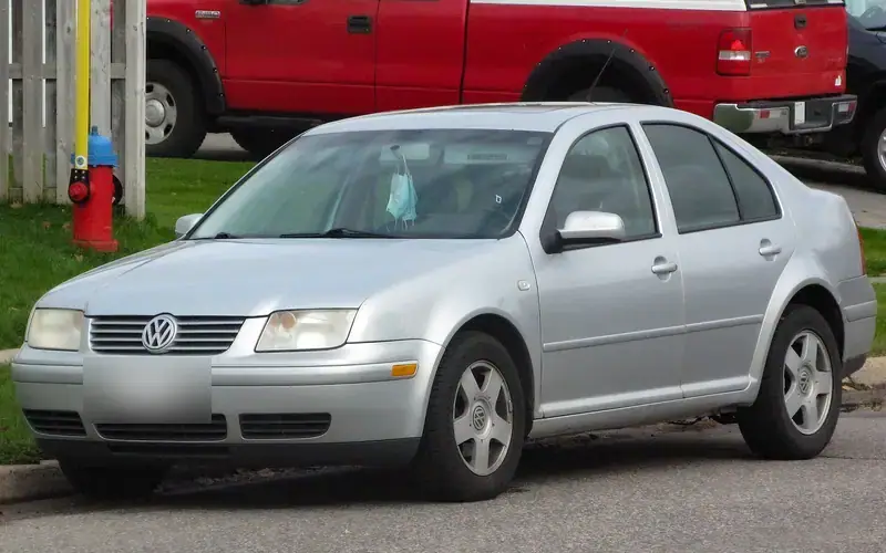 Volkswagen Jetta 4 (Bora) (1998-2005)