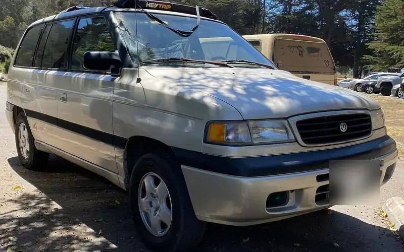 Mazda MPV LV Facelift (1994-1999)