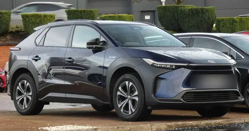 Toyota bZ4X XC10 (2022-2025)
