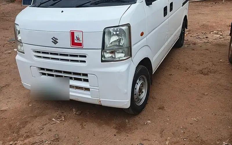 Suzuki Every DA64V