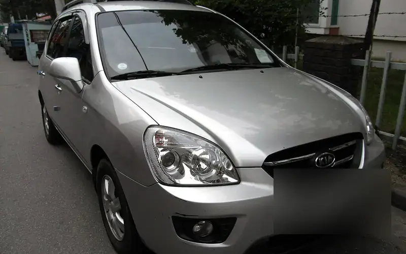 Kia Carens FG/FJ (2002-2006)