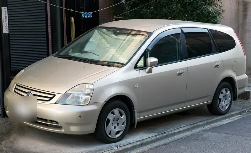 Honda Stream RN (2000-2006)