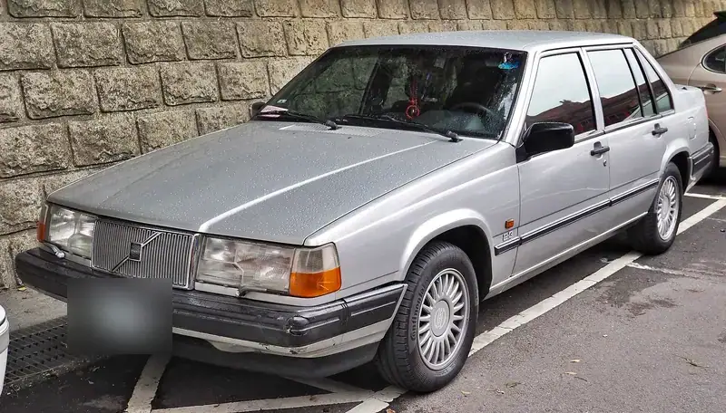 Volvo 940 Serie 1 (1990-1998)