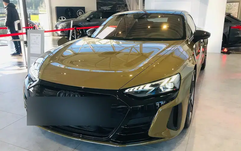Audi RS e-tron GT J9 FW (2020-2024)