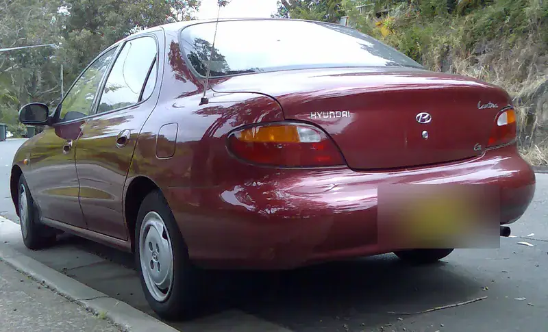 Hyundai Lantra J2 (1995-1998)