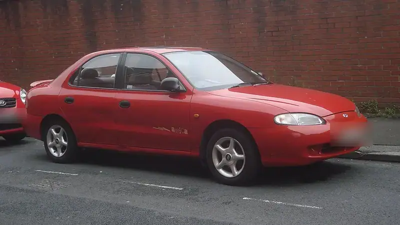 Hyundai Lantra J2 (1995-1998)