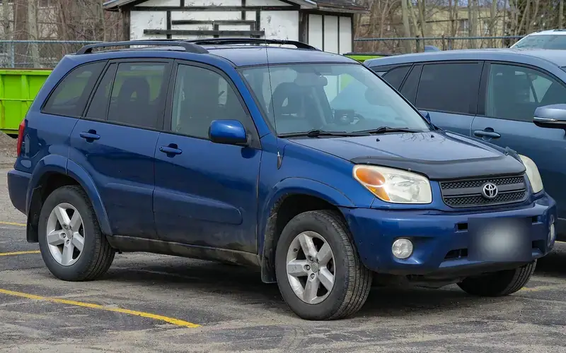Toyota RAV4 XA20 Facelift (2003-2006)