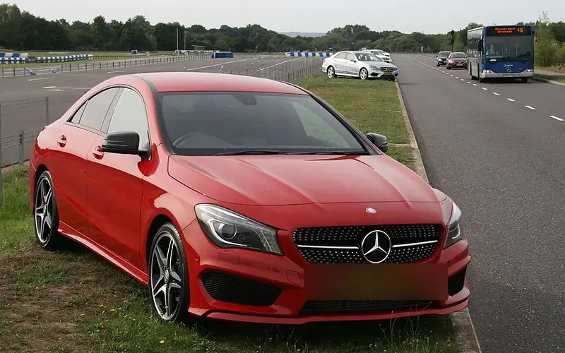 Mercedes-Benz Classe CLA C117 Berlina (2013-2019)