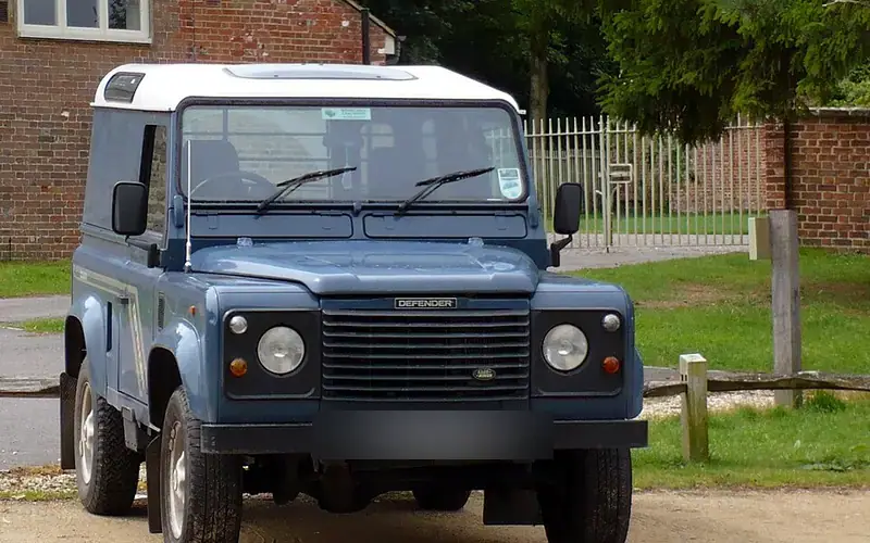 Rover Defender 90