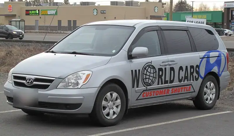 Hyundai Entourage CM (2006-2009)