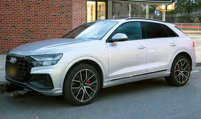 Audi Q8 4M (2018-2023)