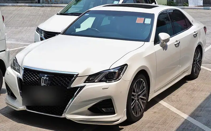 Toyota Crown S210