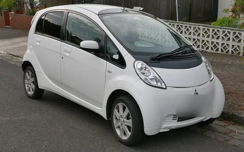 Mitsubishi i-MiEV HA3W (2009-2020)