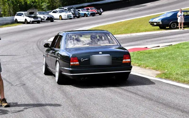 Nissan Cima Y32 (1991-1996)