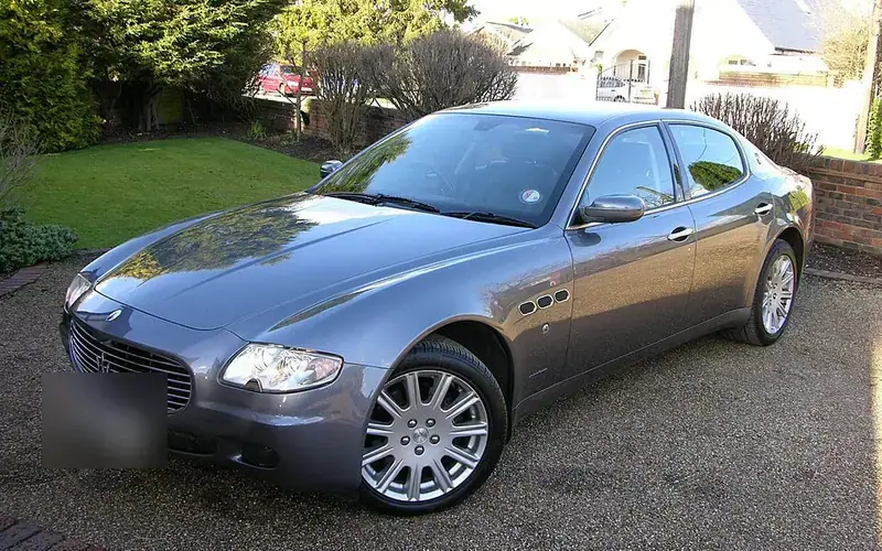 Maserati Quattroporte V M139 (2003-2008)