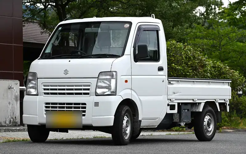 Suzuki Carry DA63T