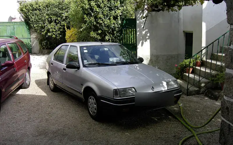 Renault 19 I