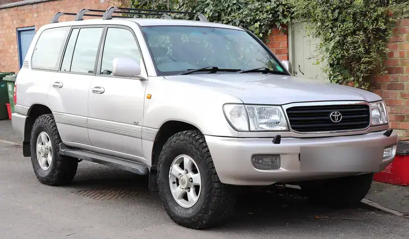 Toyota Land Cruiser J100 (1998-2007)