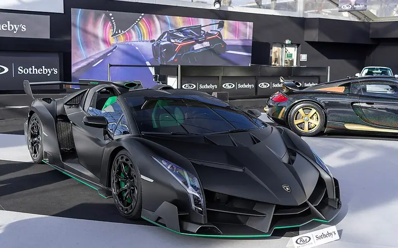 Lamborghini Veneno Roadster