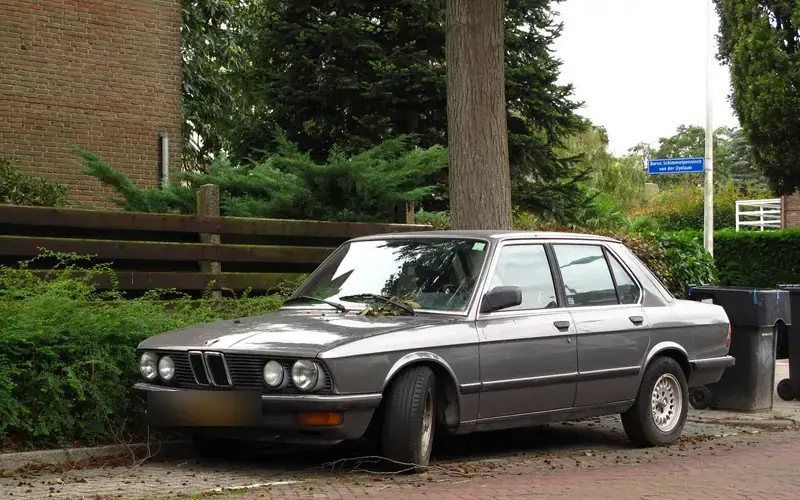 BMW 5er Serie E28 (1981-1987)