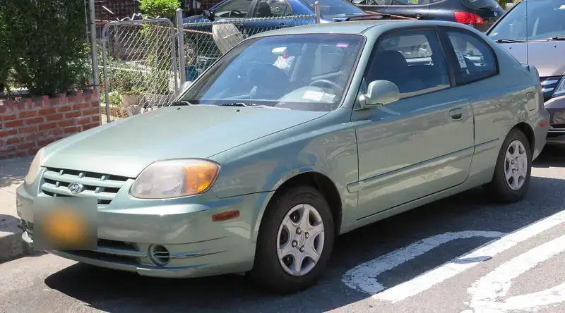 Hyundai Accent LC Facelift (2003-2005)