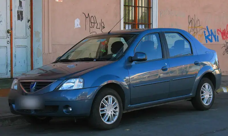 Dacia Logan I (2004-2008)