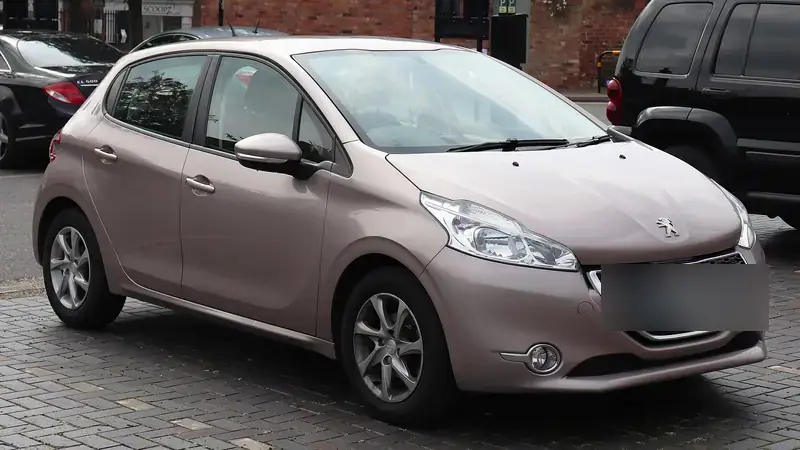 Peugeot 208 I (2012-2015)