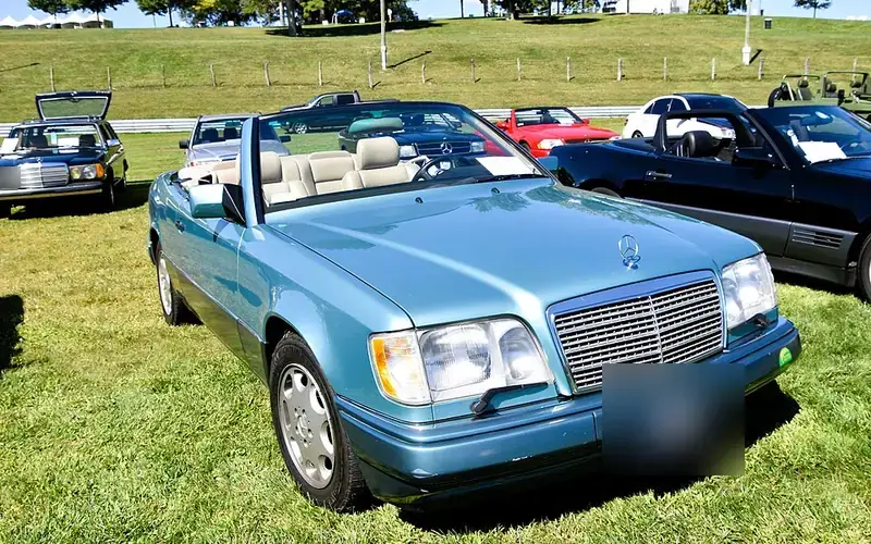 Mercedes-Benz E-Klasse A124 Cabrio