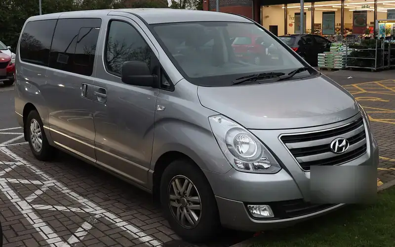 Hyundai i800 TQ