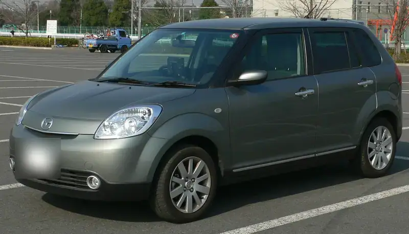 Mazda Verisa DC (2004-2015)