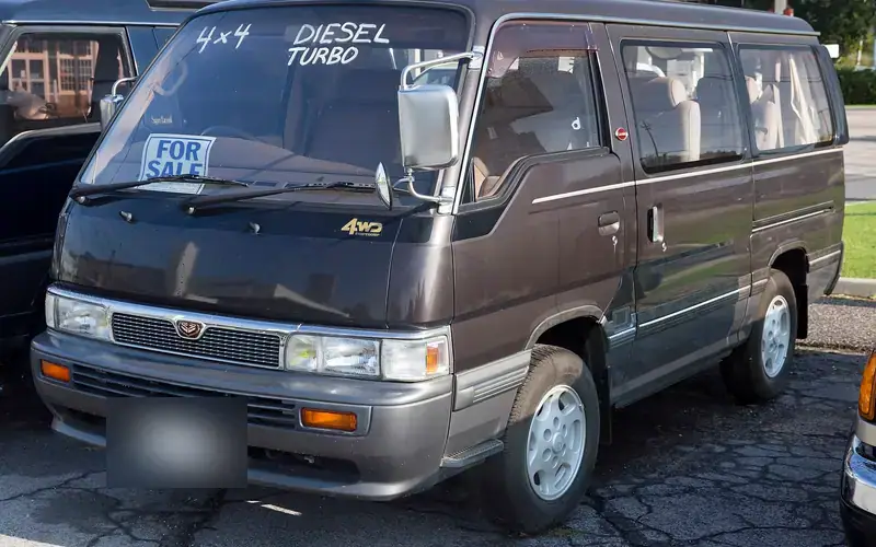 Nissan Caravan E24 (1986-2001)