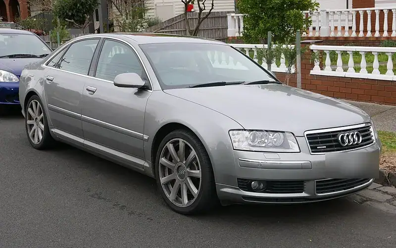 Audi A8 D3 4E