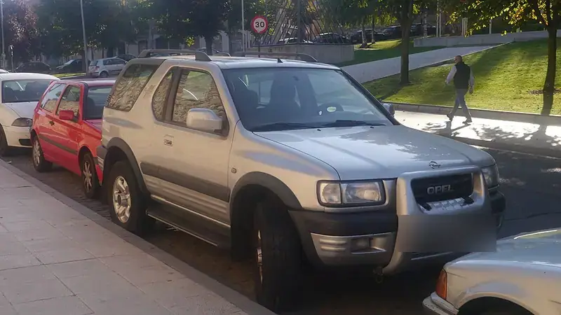 Opel Frontera B