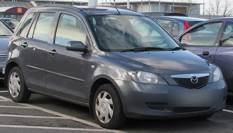 Mazda Mazda2 DY (2003-2005)