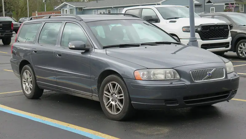 Volvo V70 S P26