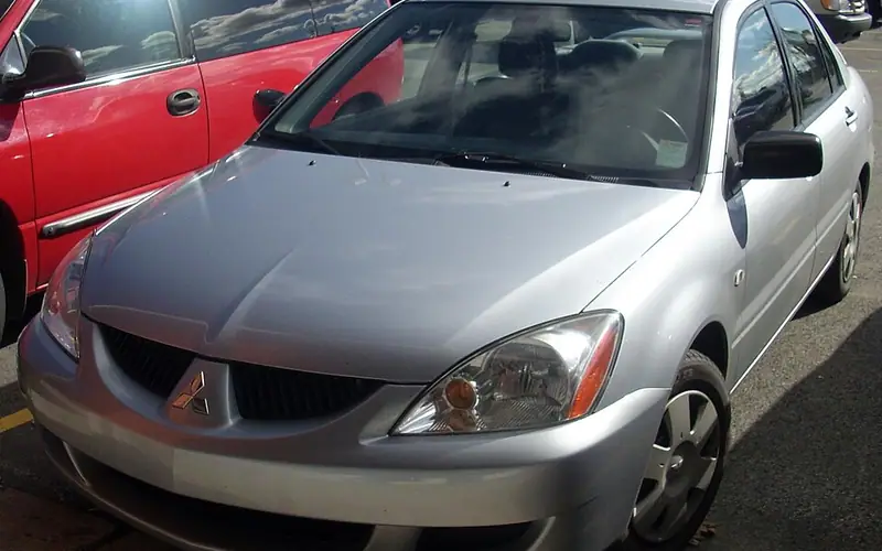 Mitsubishi Lancer CS (2003-2007)
