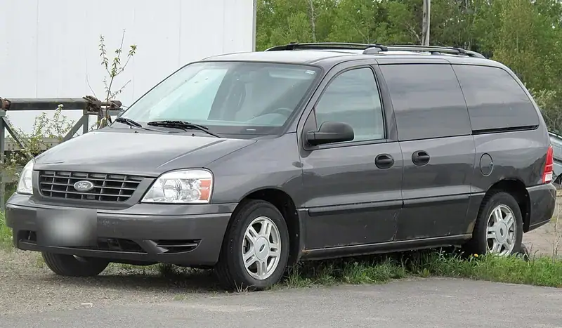 Ford Freestar 1 (2004-2007)