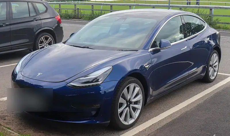 Tesla Model 3 Mk1