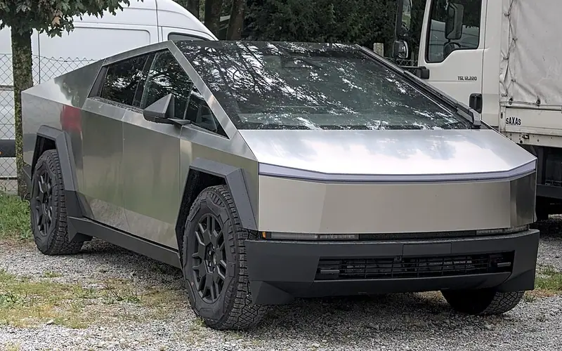 Tesla Cybertruck Mk1 (2023-XXXX)