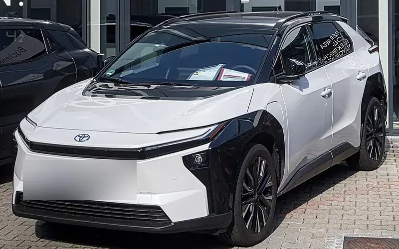 Toyota bZ4X XC10 Facelift